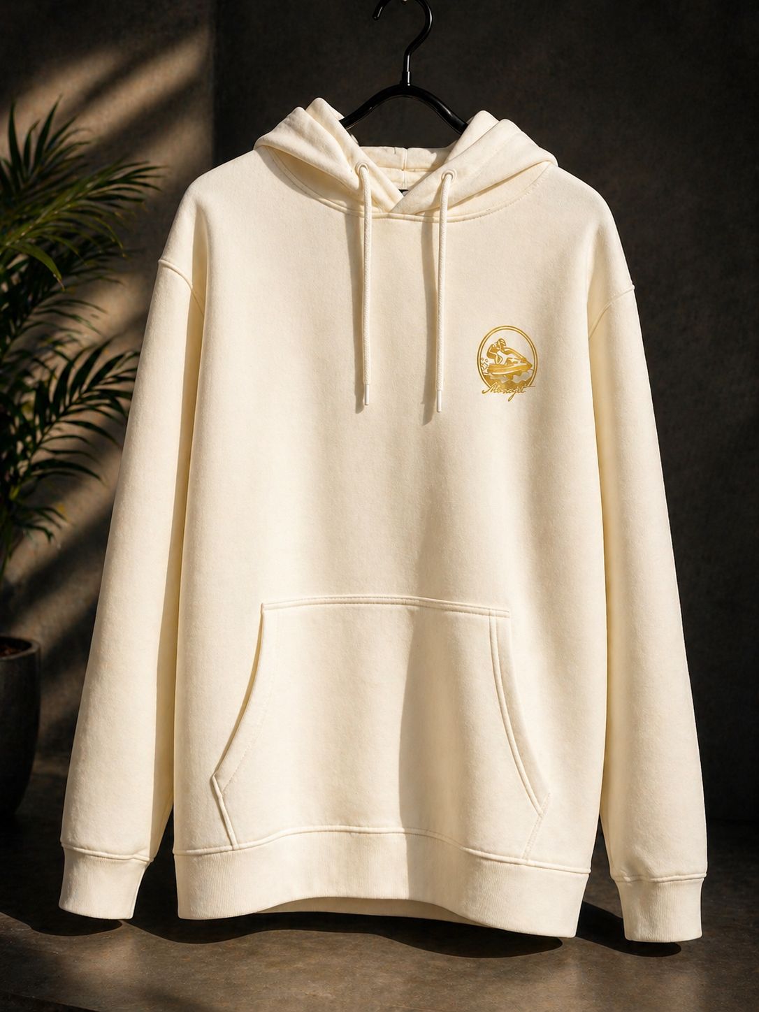 Sudadera Blanca Logo Dorado